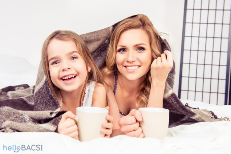 Hình ảnh một ly trà sữa với trân châu, thể hiện tác hại của trà sữa gây thừa cân, béo phì.