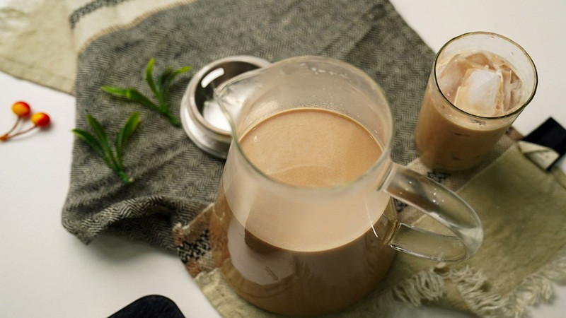 Ly hồng trà sữa thơm ngon