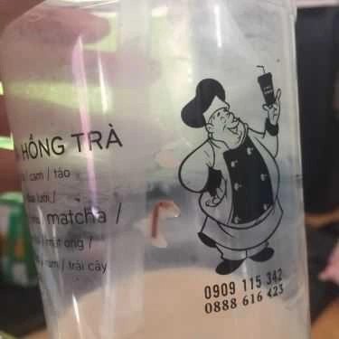 Ly trà sữa Chú Thảo thạch phô mai và trân châu, nhìn từ trên cao