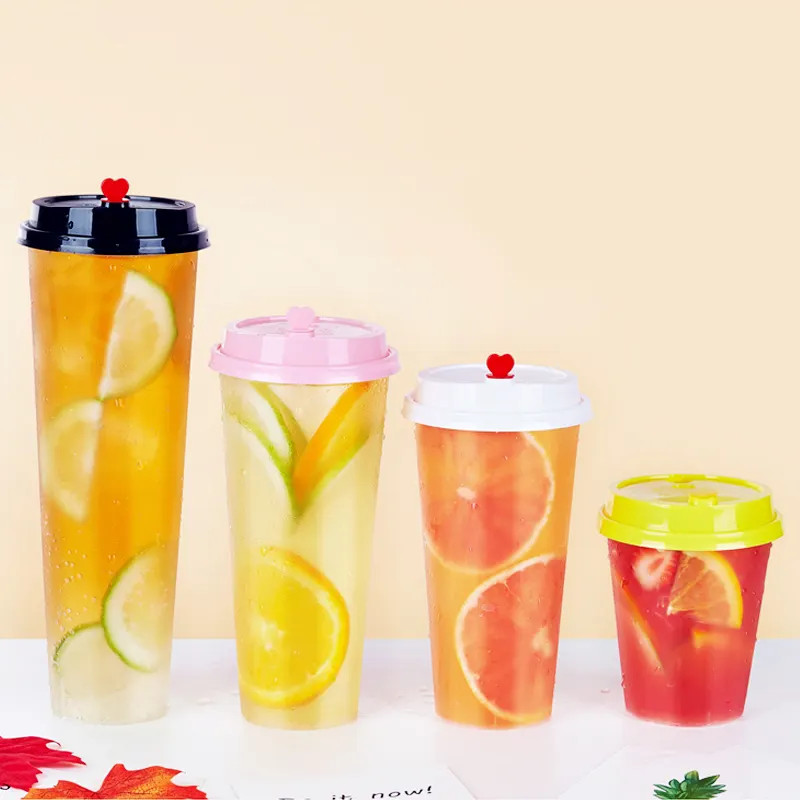 Ly trà sữa size L với dung tích lớn, đáp ứng nhu cầu thưởng thức của đa số khách hàng.