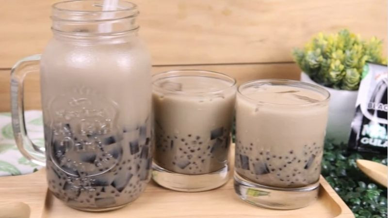 Ly trà sữa sữa đặc thơm ngon
