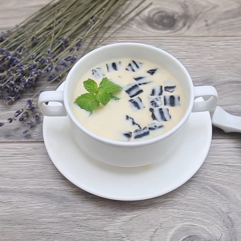 Ly trà sữa sương sáo thơm ngon giải nhiệt mùa hè