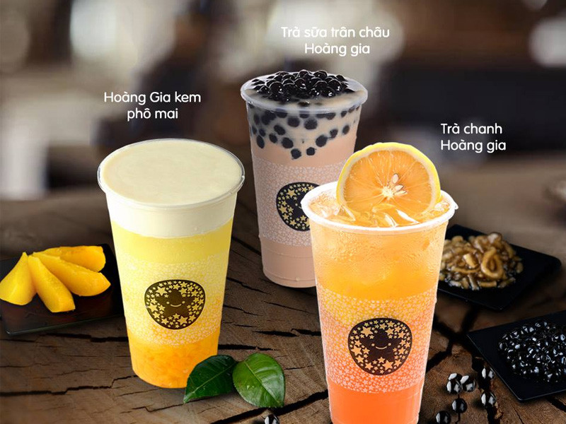 Ly trà sữa Toco Toco với lớp kem sữa và topping trân châu đen