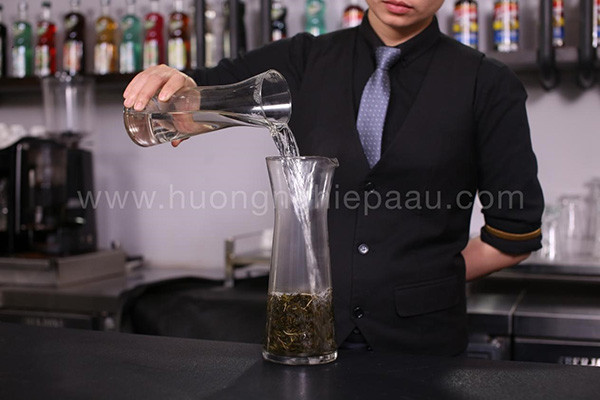 Nguyên liệu và dụng cụ pha trà sữa ô long