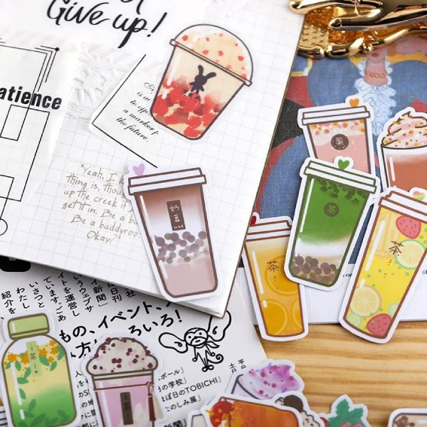 Sticker trà sữa hoạt hình cute với thiết kế bắt mắt và màu sắc tươi sáng