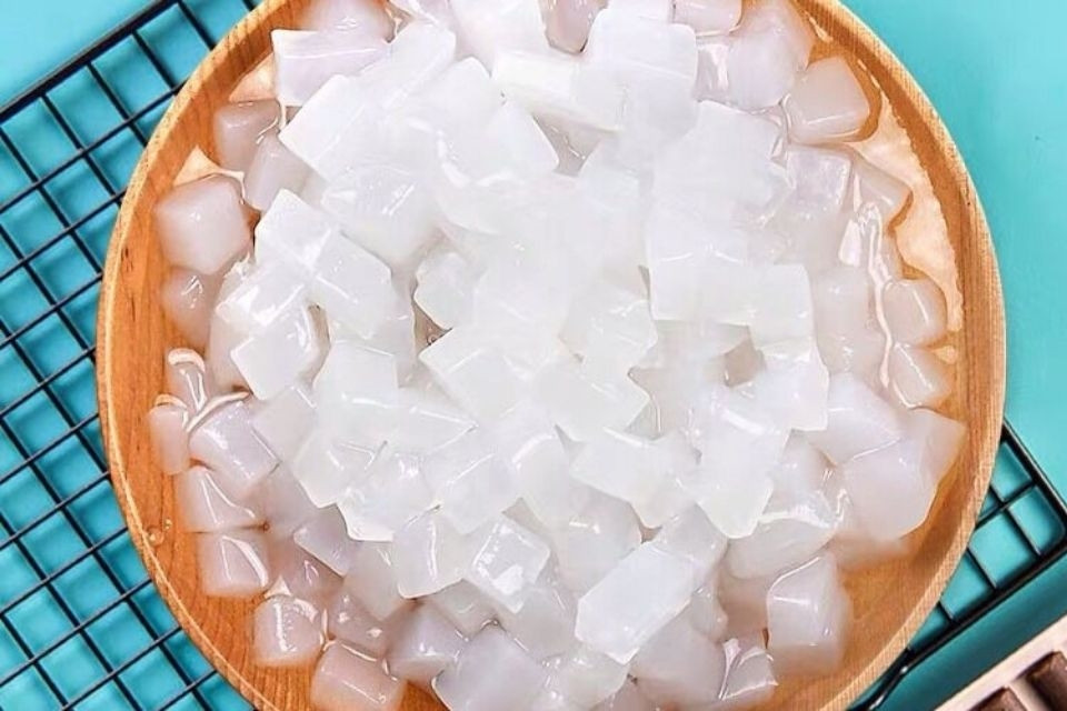 Thạch dừa nhiều màu sắc, mang hương vị tự nhiên, thanh mát